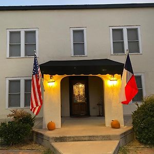 The Hotel Texan